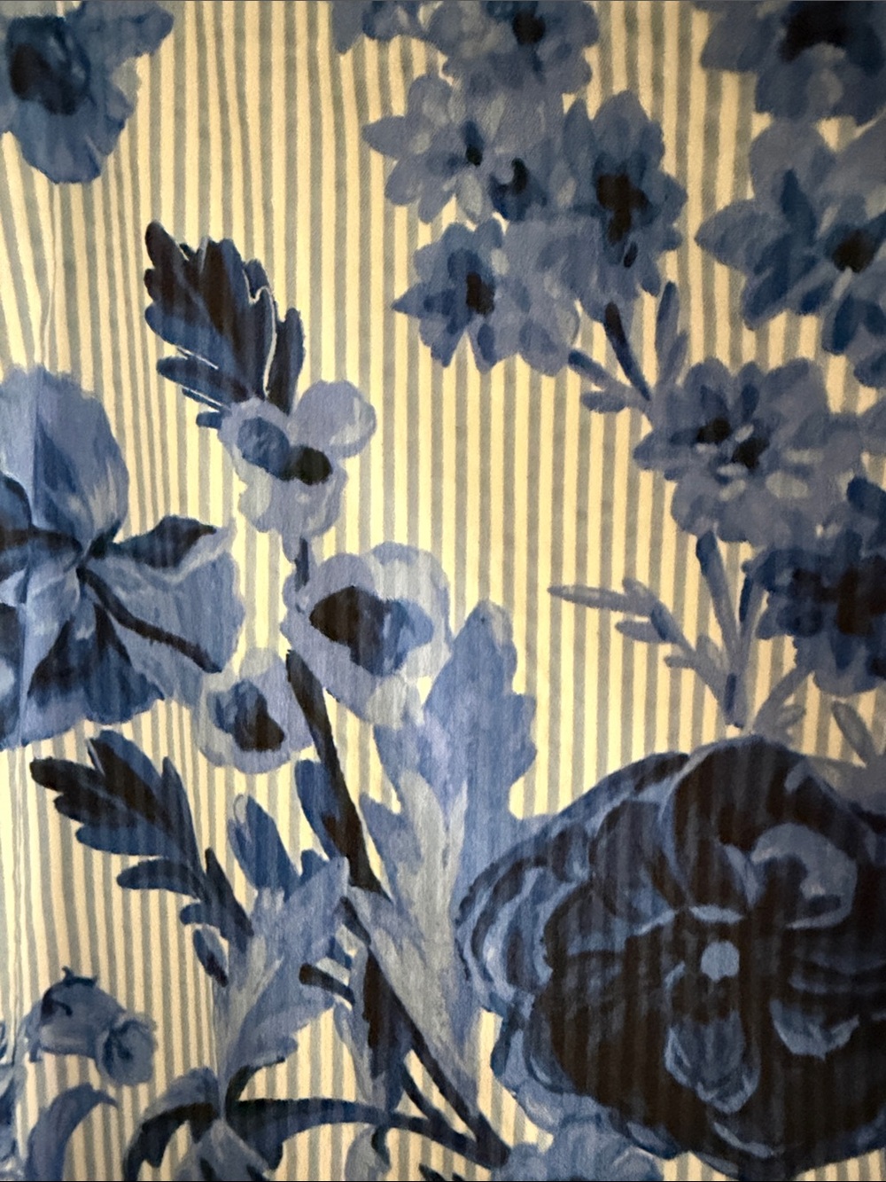 Ann Taylor Blue Floral Midi Skirt - Women's Elegant Floral Print Size 8 - Picture 3 of 6
